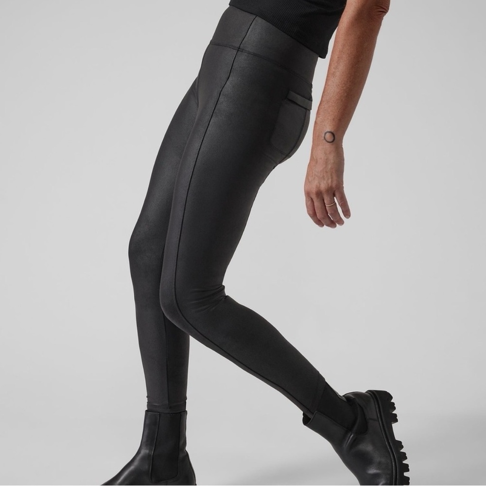 Athleta Size M/T (Tall) Delancey Gleam Tights With Back Zippered Pockets - Black